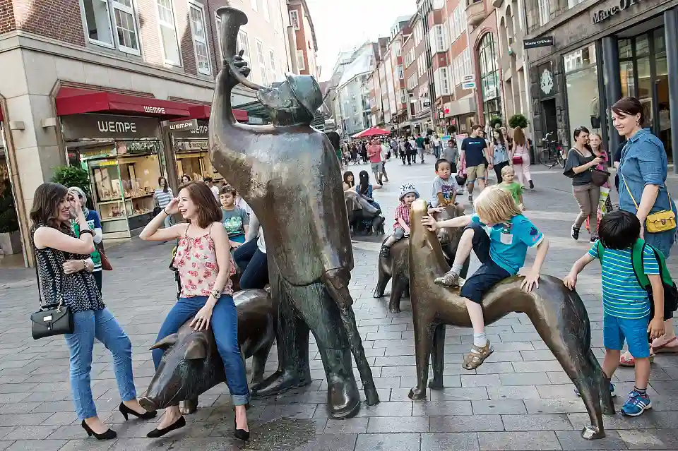 Schweine in der S&ouml;gestra&szlig;e